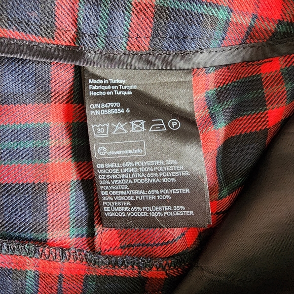 H&M L.O.G.G. Black, Red, & Green Plaid Pants - Picture 7 of 9